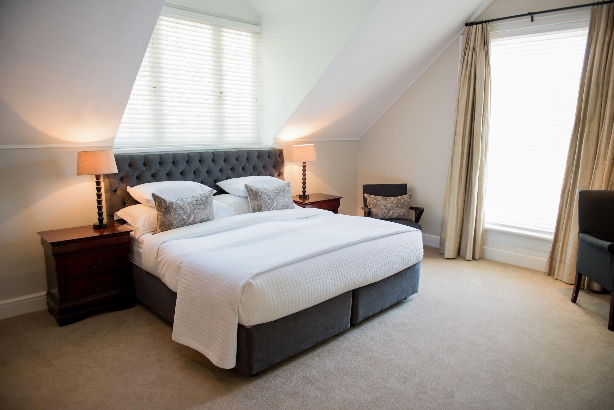 River Manor Boutique Hotel By The Living Journey Collection Стеленбош Екстериор снимка