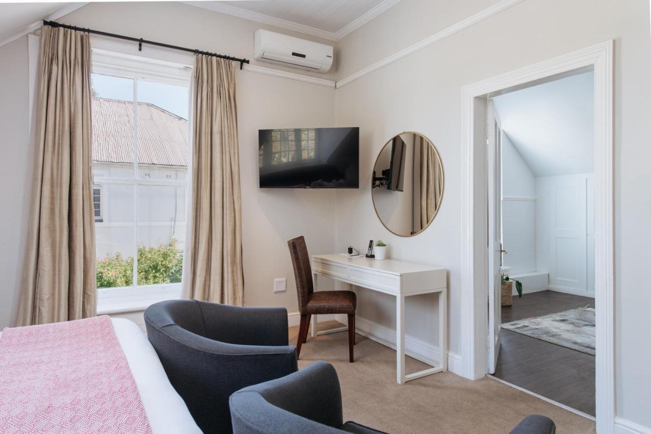 River Manor Boutique Hotel By The Living Journey Collection Стеленбош Екстериор снимка