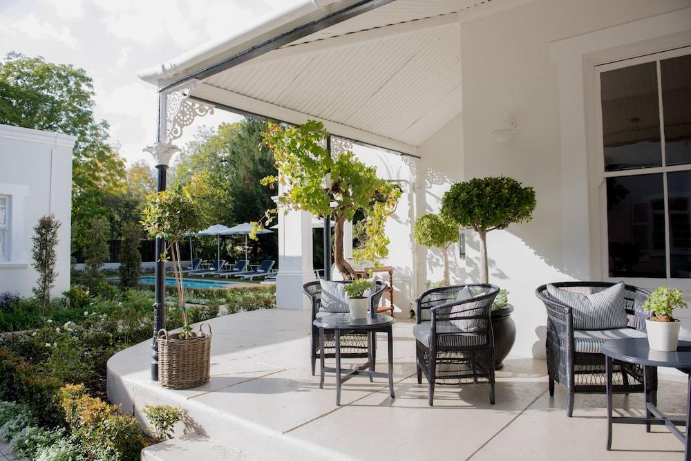 River Manor Boutique Hotel By The Living Journey Collection Стеленбош Екстериор снимка