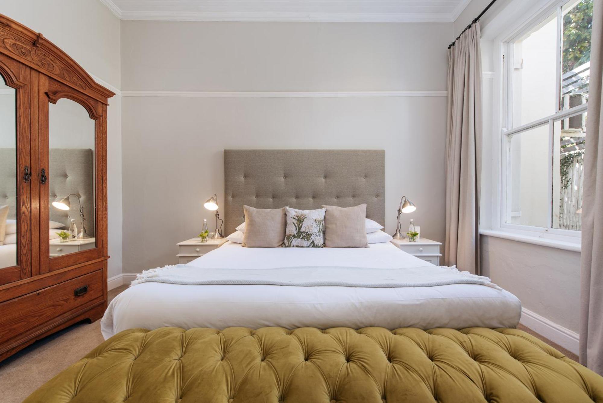 River Manor Boutique Hotel By The Living Journey Collection Стеленбош Екстериор снимка